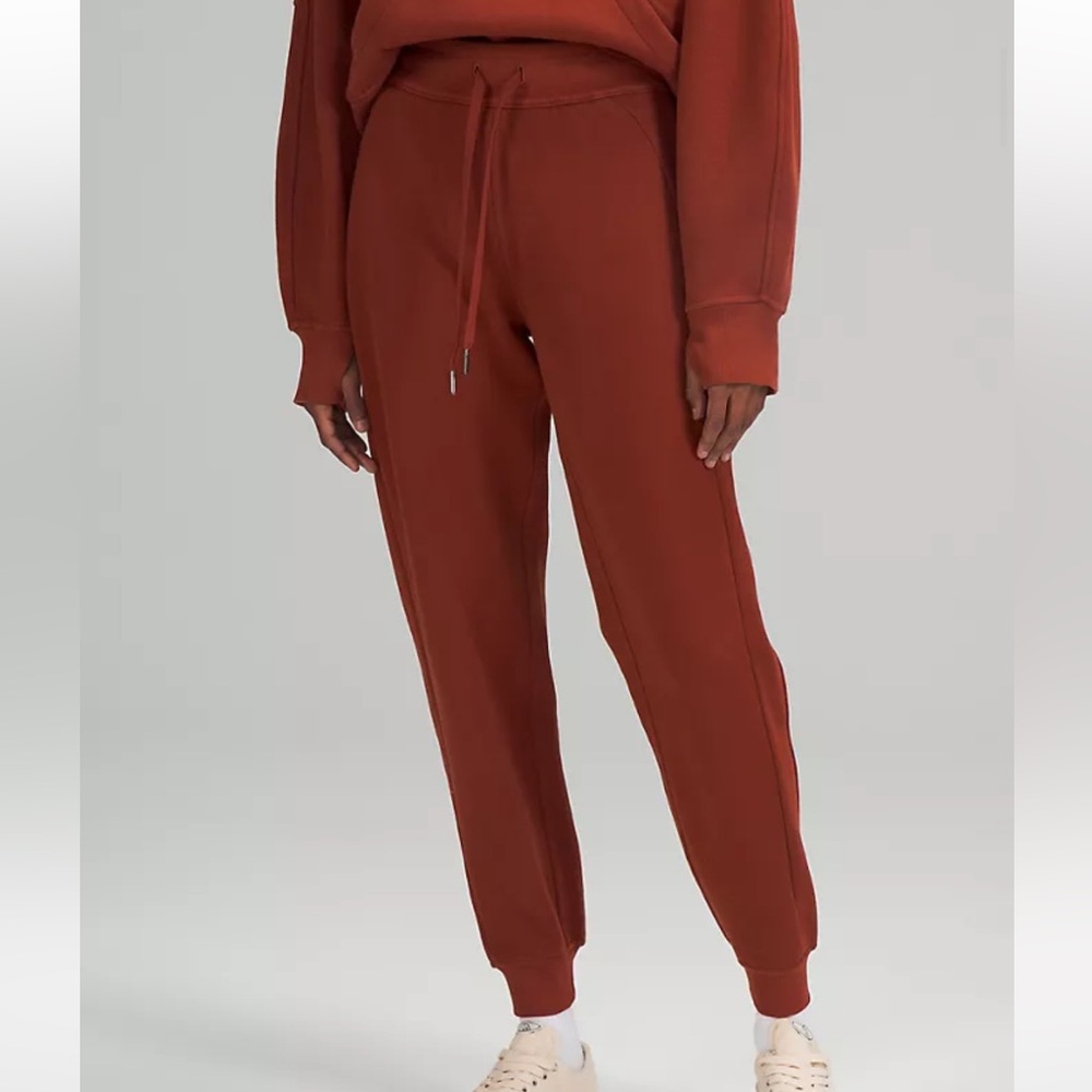 Lululemon scuba high-rise joggers.